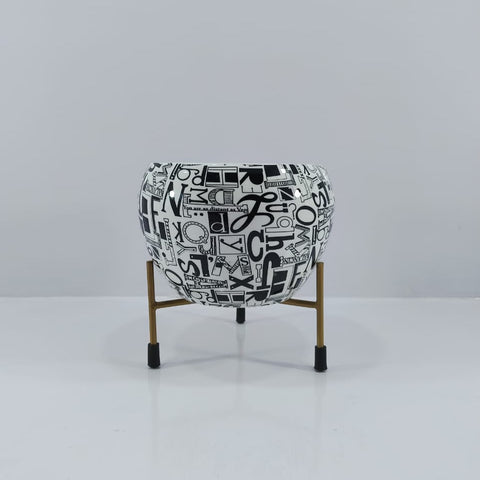 Meena table top metal flower pot with iron stand - O