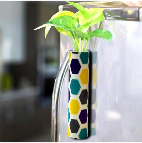 Magnetic planter D